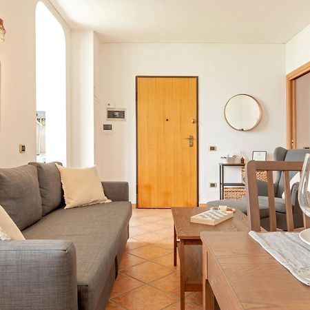 Cozy Retreat In Coastal Livorno Apartment Exterior photo